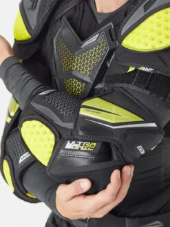 Coudières Bauer Supreme Ultrasonic Intermédiaire -Pro Patinage Soldes pdtimg 4641592b