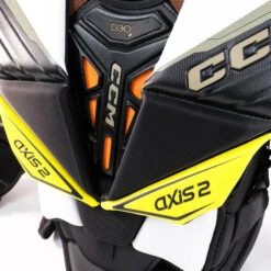 Plastron CCM Axis 2 Pro Senior -Pro Patinage Soldes pdtimg 4773648b